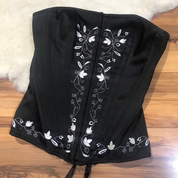 Charlotte Russe Other - 💎 Charolette Russe Corset Black Size M